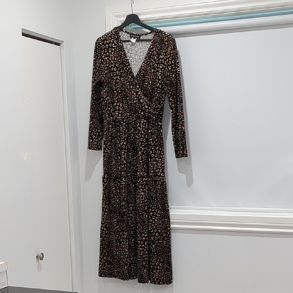 Chic Long Sleeve Animal Print Dress - Picture 6 of 9